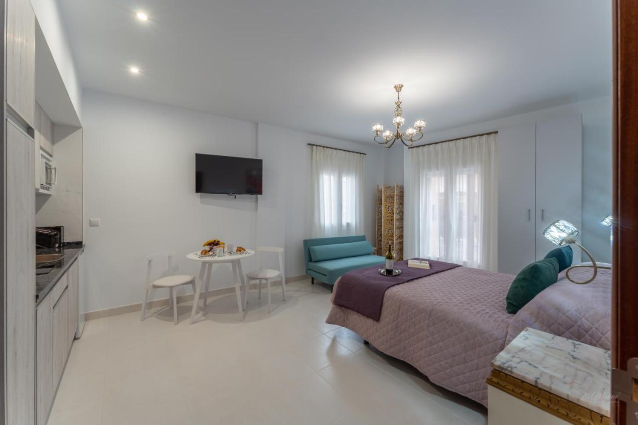 Apartamentos Villa Augusto Centro De メリダ エクステリア 写真