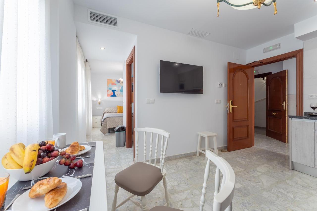 Apartamentos Villa Augusto Centro De メリダ エクステリア 写真