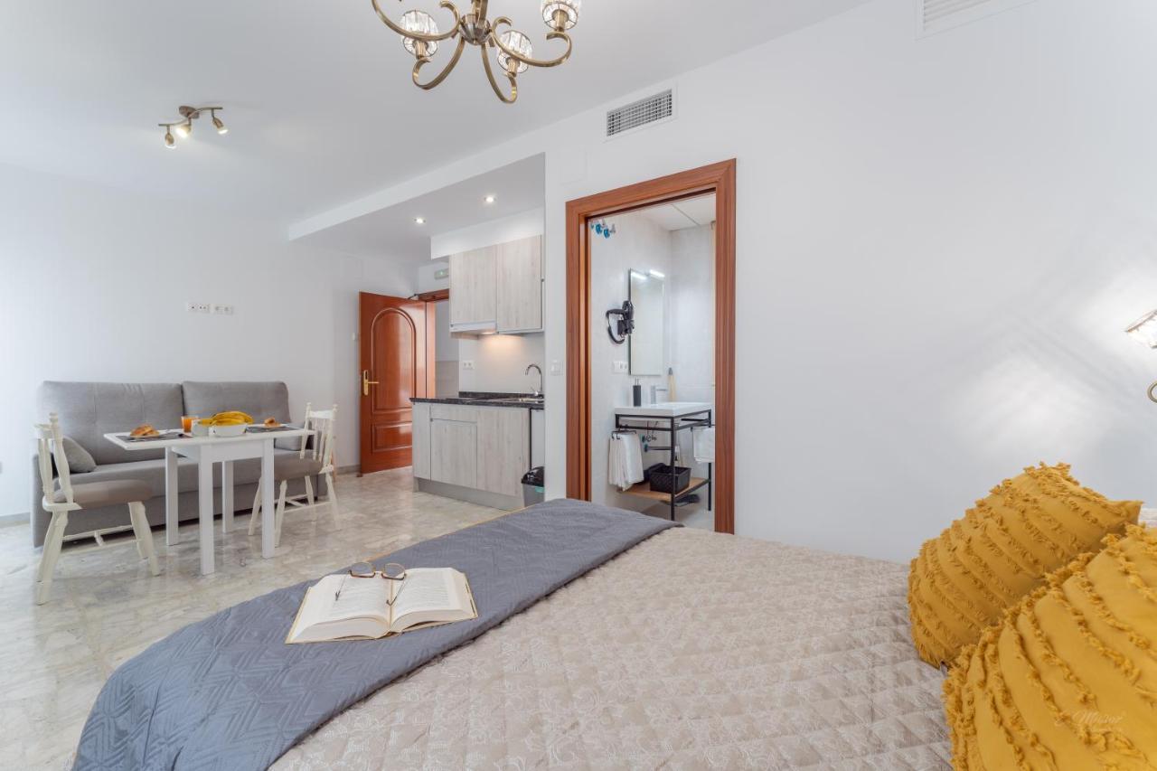 Apartamentos Villa Augusto Centro De メリダ エクステリア 写真