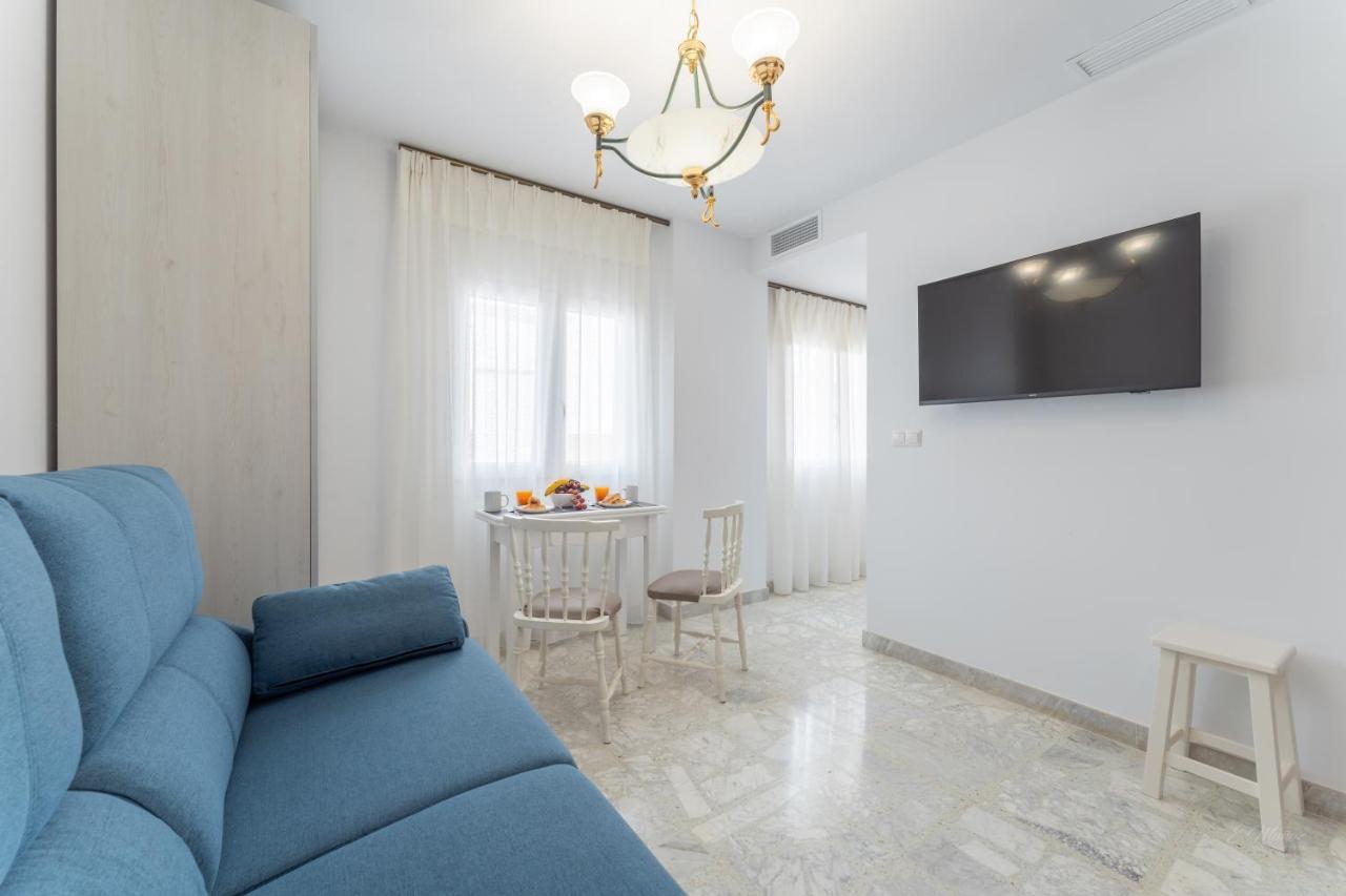 Apartamentos Villa Augusto Centro De メリダ エクステリア 写真
