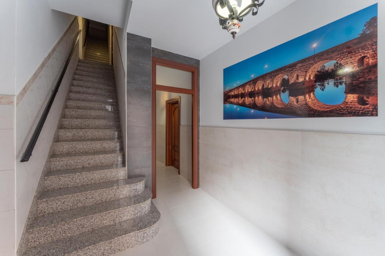 Apartamentos Villa Augusto Centro De メリダ エクステリア 写真